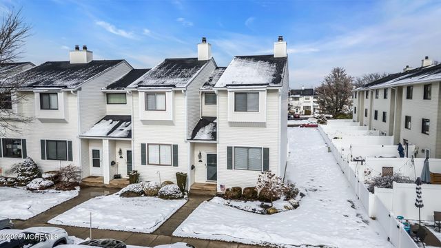 375 Middlewood Road, Middletown, NJ 07748