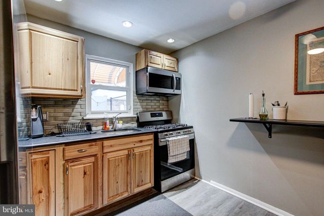 1215 DALY ST, Philadelphia, PA 19148