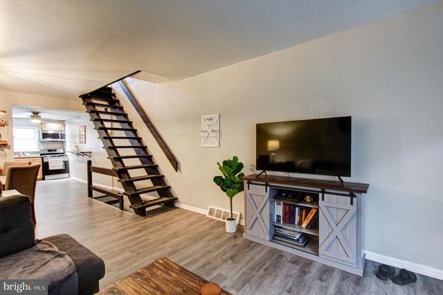1215 DALY ST, Philadelphia, PA 19148