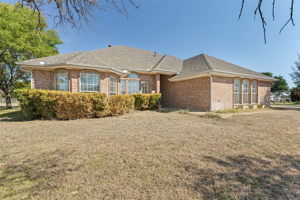 7848 Nine Mile Bridge Road, Fort Worth, TX 76135 — photo 3