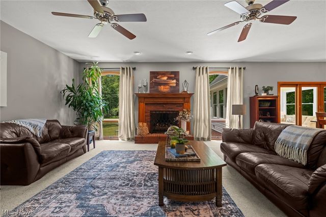 11710 Sherwood Trail, Chesterland, OH 44026