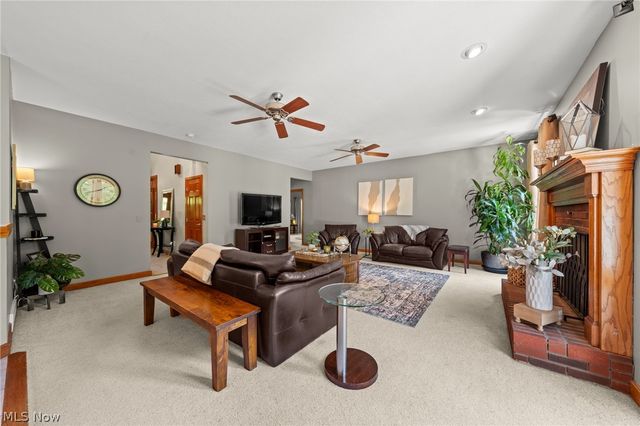 11710 Sherwood Trail, Chesterland, OH 44026