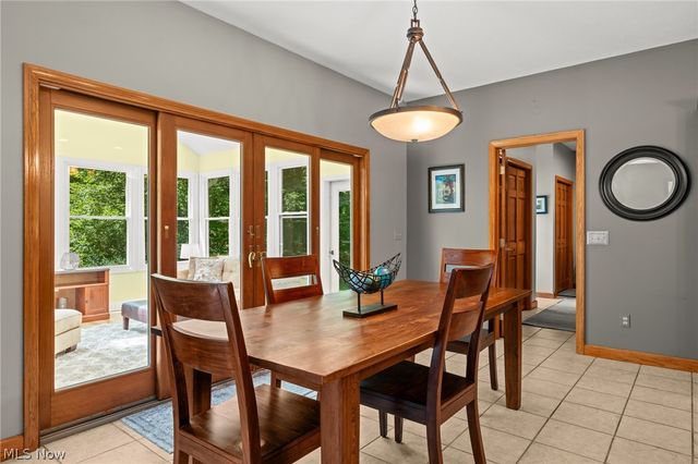 11710 Sherwood Trail, Chesterland, OH 44026
