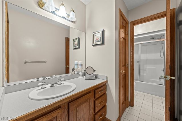 11710 Sherwood Trail, Chesterland, OH 44026
