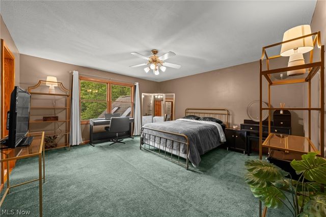 11710 Sherwood Trail, Chesterland, OH 44026