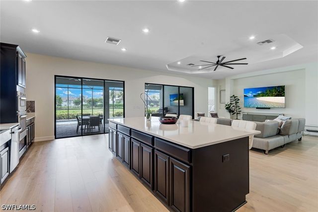 11110 Canal Grande DR, Fort Myers, FL 33913