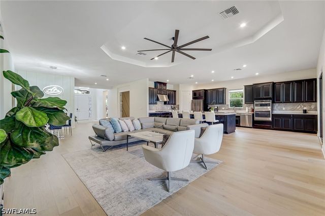 11110 Canal Grande DR, Fort Myers, FL 33913