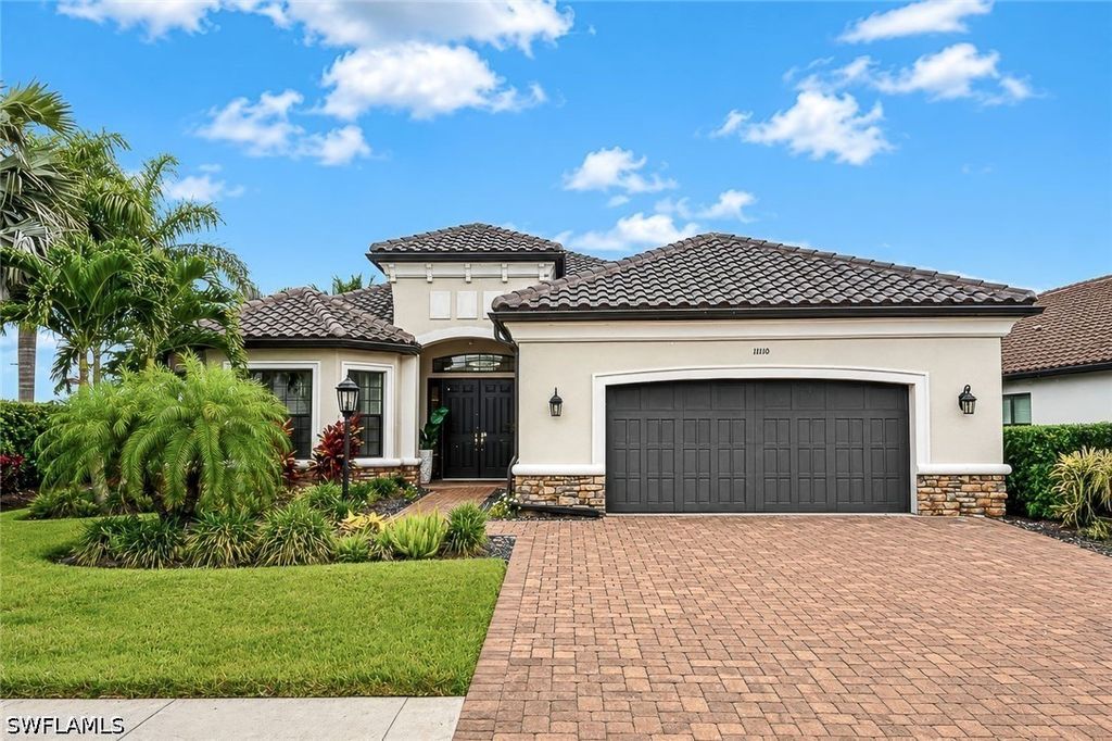 11110 Canal Grande DR, Fort Myers, FL 33913