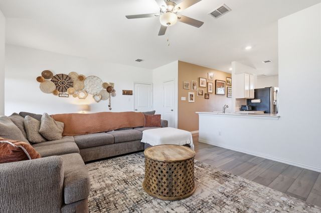 3012 Paruament Drive, Denton, TX 76207