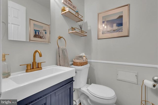 1 KING CT, Annapolis, MD 21401