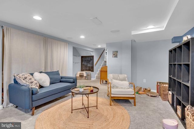 1 KING CT, Annapolis, MD 21401