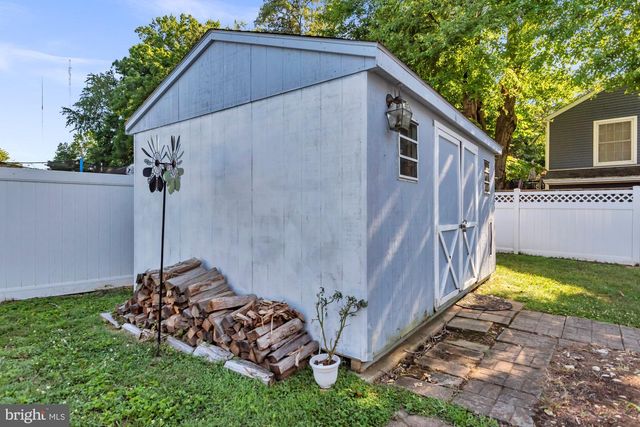 1 KING CT, Annapolis, MD 21401