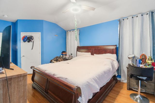 13106 Cherryglade Court, Houston, TX 77044