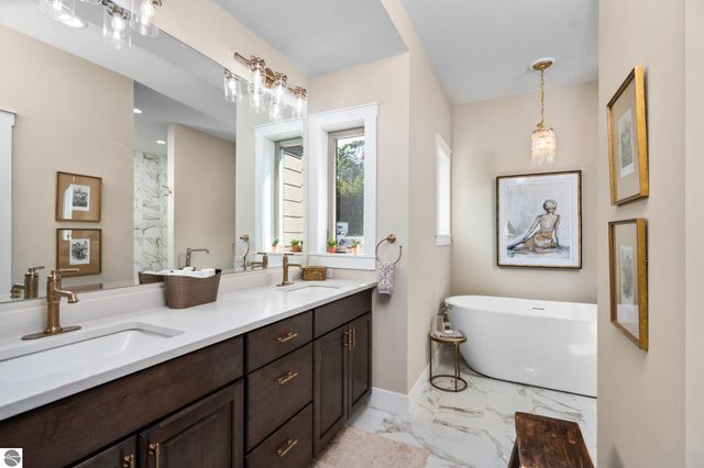 762 N Waypoint Circle, Suttons Bay, MI 49682