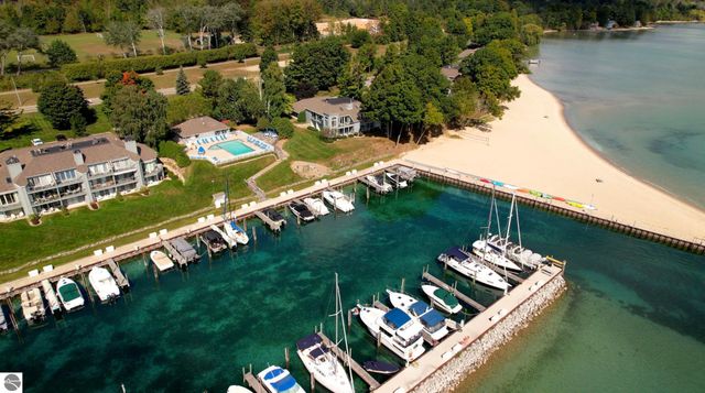 762 N Waypoint Circle, Suttons Bay, MI 49682