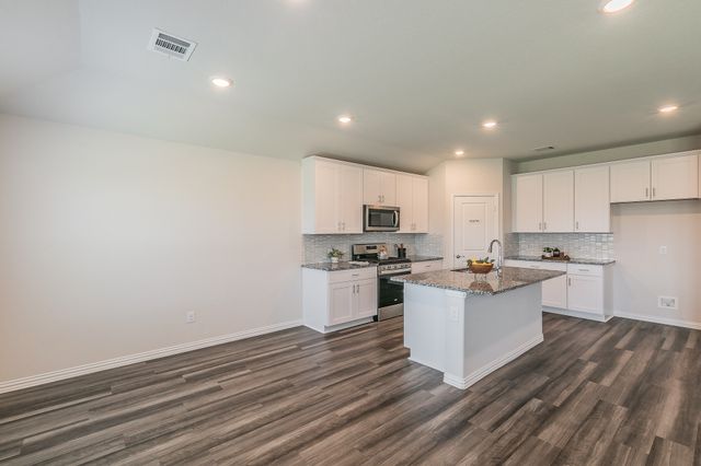 2120 Gill Star Drive, Haslet, TX 76052