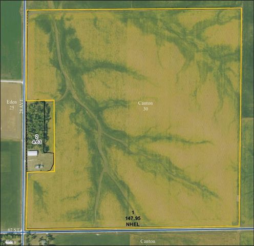 6680 28th Ave, Newhall, IA 52315