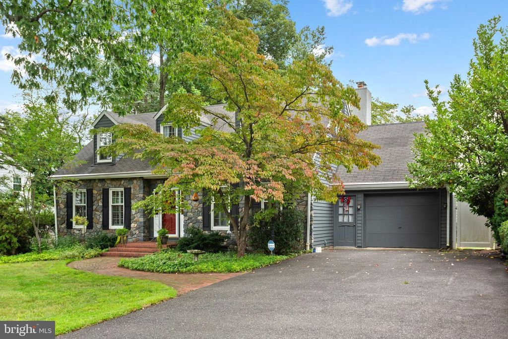 101 N HINCHMAN AVE, HADDONFIELD, NJ 08033 — photo 2