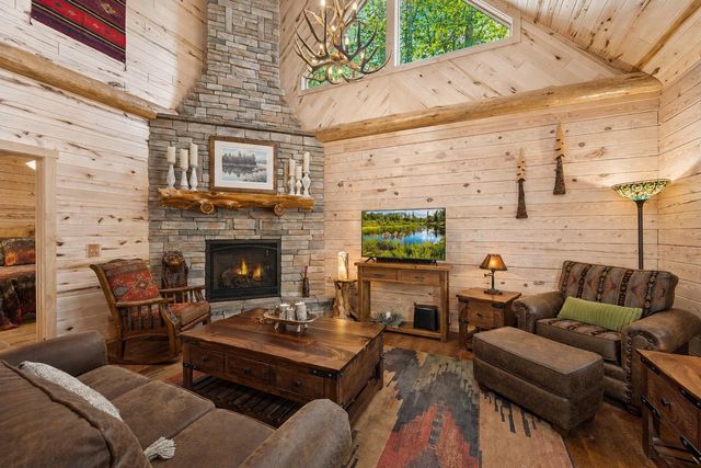 11966 W Snowy Owl Lane, Hayward, WI 54843