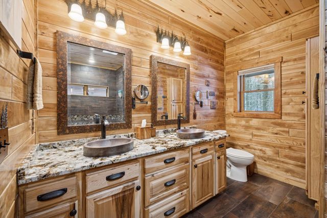 11966 W Snowy Owl Lane, Hayward, WI 54843