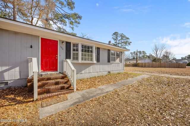 126 Woodland Drive, Havelock, NC 28532