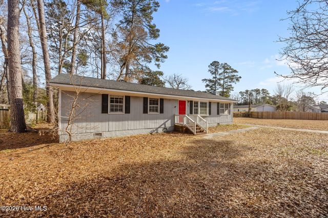 126 Woodland Drive, Havelock, NC 28532