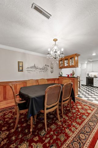 2135 1st Avenue SE 115, Cedar Rapids, IA 52402