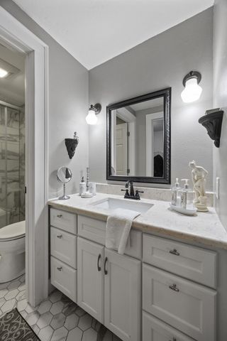 2135 1st Avenue SE 115, Cedar Rapids, IA 52402