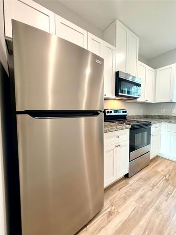 502 Ross Sterling Avenue A, Anahuac, TX 77514