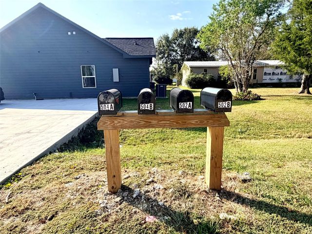 502 Ross Sterling Avenue A, Anahuac, TX 77514