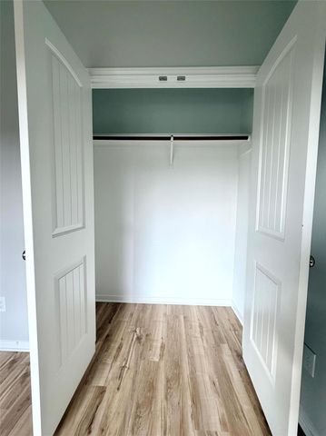 502 Ross Sterling Avenue A, Anahuac, TX 77514