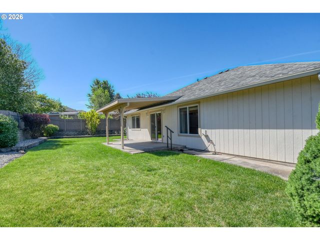 1614 Sw 3RD St, Pendleton, OR 97801