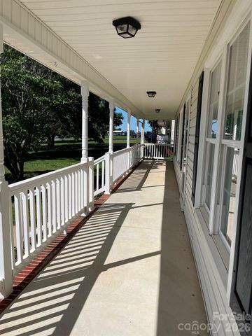 131 Landing Court, Bessemer City, NC 28016
