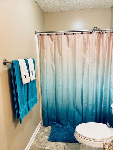 131 Landing Court, Bessemer City, NC 28016
