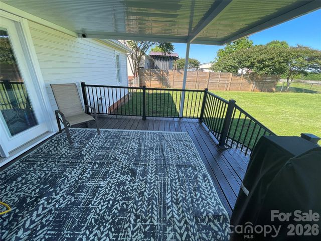 131 Landing Court, Bessemer City, NC 28016
