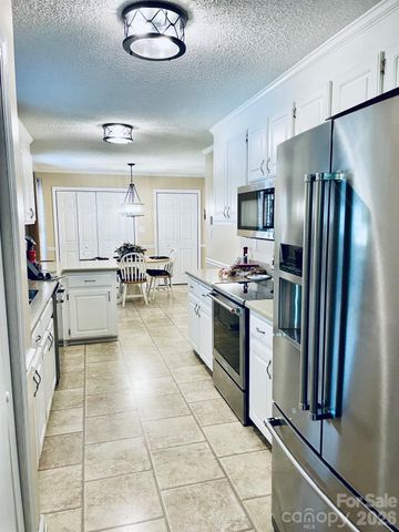 131 Landing Court, Bessemer City, NC 28016