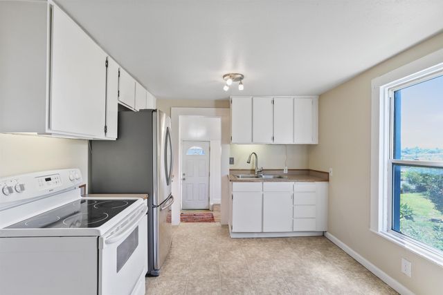 2030 N Perry St, Spokane, WA 99207