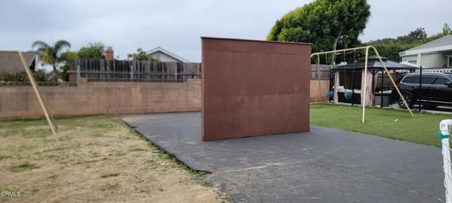 7465 Hollister 423, Goleta, CA 93117