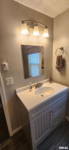 96 US HWY 67, Alexis, IL 61412