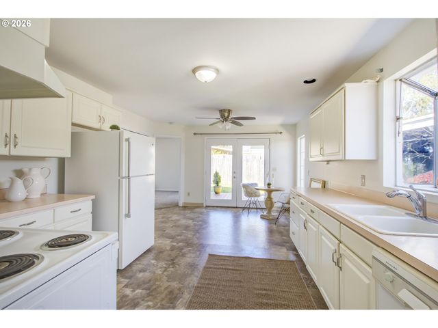 433 Nw 16TH Ave, Camas, WA 98607