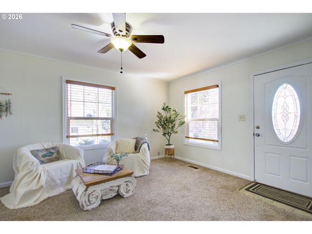 433 Nw 16TH Ave, Camas, WA 98607