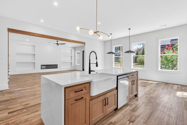 4229 Maner Street SE, Smyrna, GA 30080