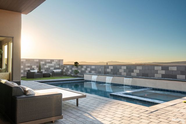 3140 GRAND STAIRCASE RD, Hurricane, UT 84737