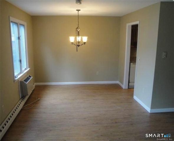 136 Deer Hill Avenue B12, Danbury, CT 06810