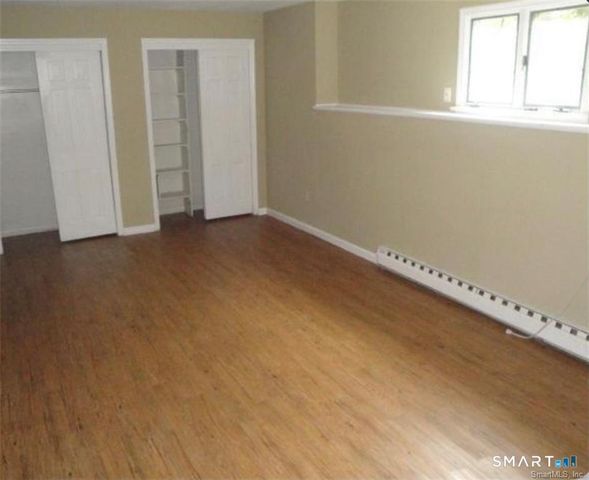 136 Deer Hill Avenue B12, Danbury, CT 06810