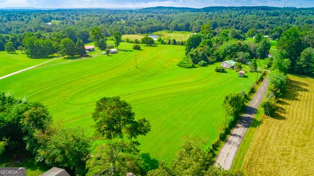 77 Bolton Road, Trenton, GA 30752