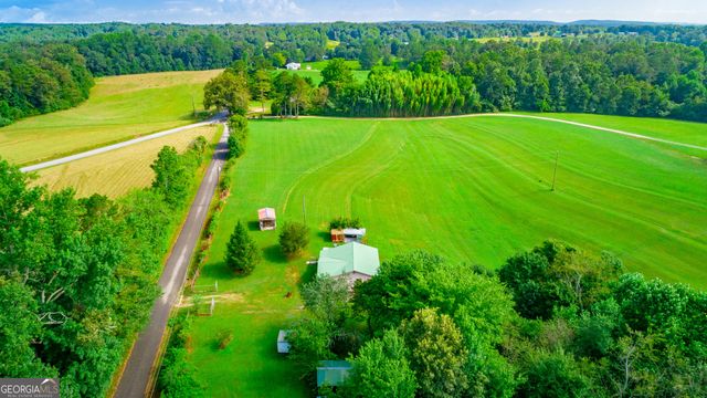 77 Bolton Road, Trenton, GA 30752