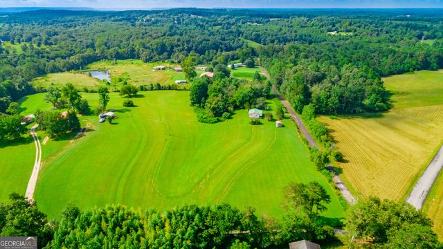 77 Bolton Road, Trenton, GA 30752