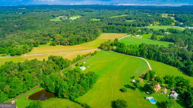 77 Bolton Road, Trenton, GA 30752