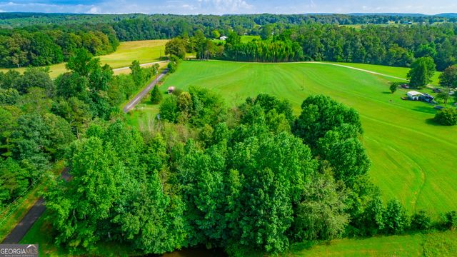 77 Bolton Road, Trenton, GA 30752